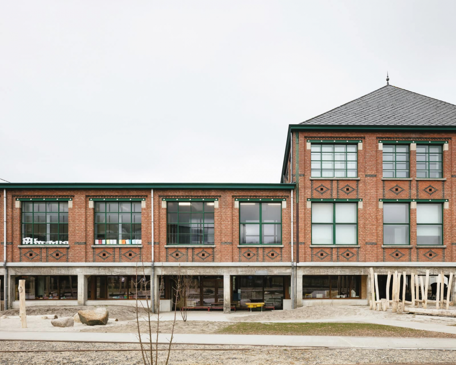 oude badhallen van Beringen